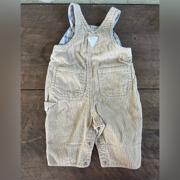 Oshkosh baby corduroy overalls Size 0-3Months With Embroidered Puppy Dog - Picture 12 of 12